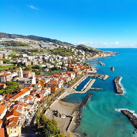Casa Riva Mare Riva Ligure