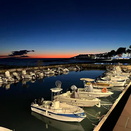 Casa Riva Mare شقة *